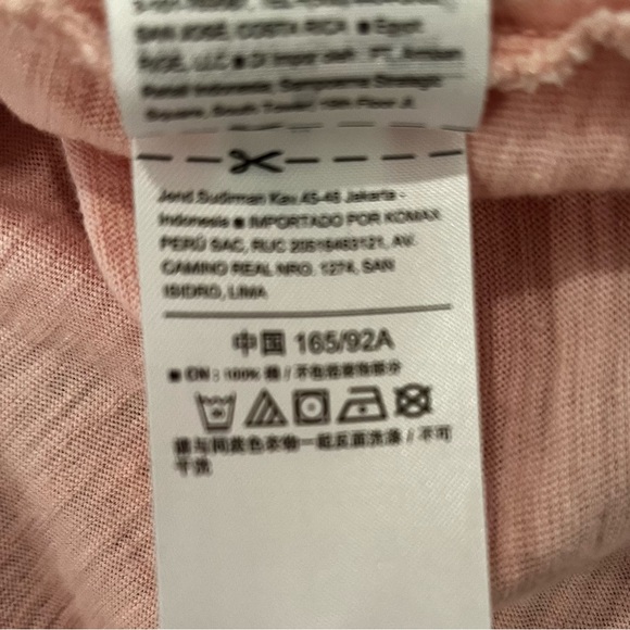 Old Navy Pink Top with tie bottom Size Medium - Picture 8 of 9